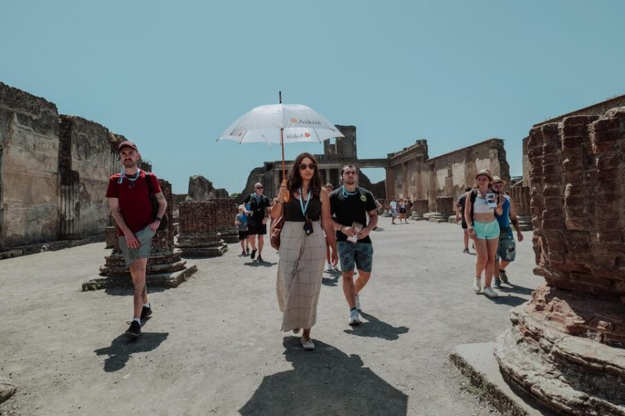 Pompeii 3hours Villa of Mysteries tour with an Archaeologist - Why the Villa of the Mysteries changes Pompeii from ruins to stories