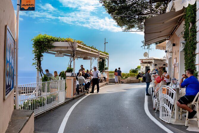 Pompeii, Amalfi Coast and Positano Day Trip from Rome - Language and guide style: why it can make or break the day