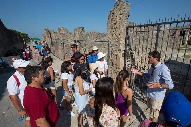 Pompeii and Herculaneum Small Group Tour with an Archaeologist - Pompeii highlights that actually explain the city