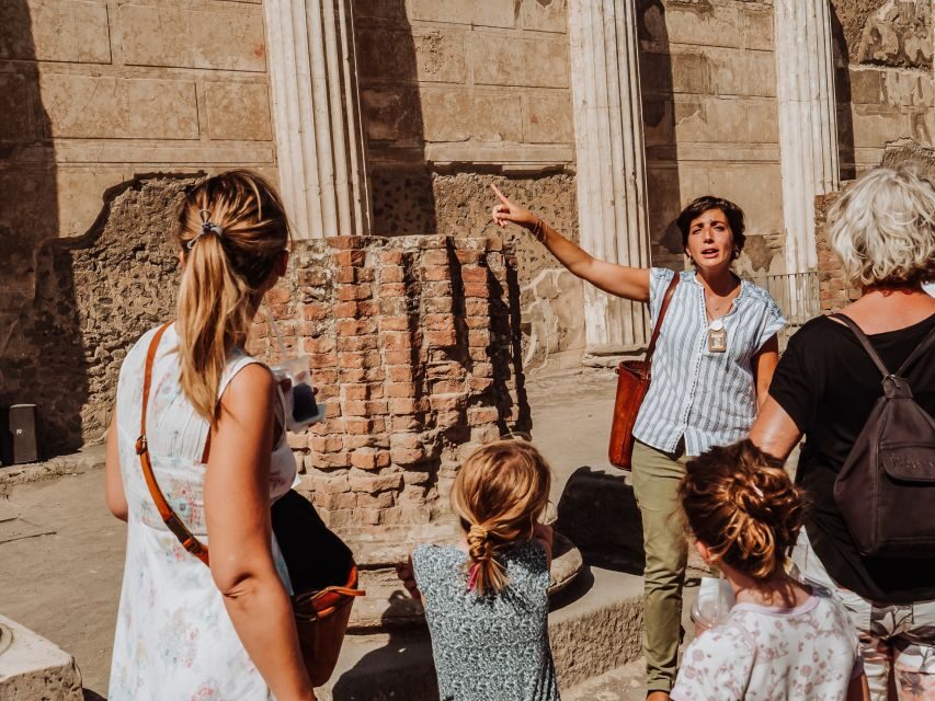 Pompeii: Entry Ticket and Guided Tour with an Archaeologist - Macellum and Forum Baths: food, services, and public routines