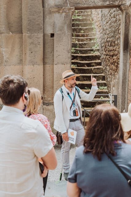 Pompeii: Entry Ticket and Guided Tour with an Archaeologist - Meeting the ruins at Porta Marina and the Temple zone