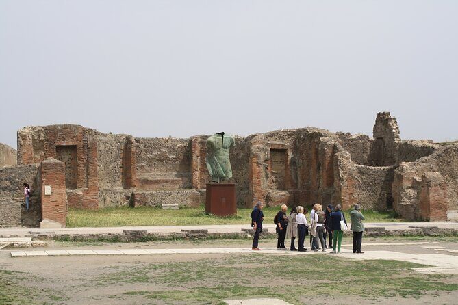 Pompeii: Guided Small Group Tour Max 6 People with Private Option - Private Option vs Small Group: Picking Your Best Pace