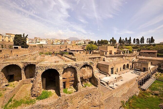 Pompeii: Guided Small Group Tour Max 6 People with Private Option - Timing, Heat, and an Excavation Site That Can Change