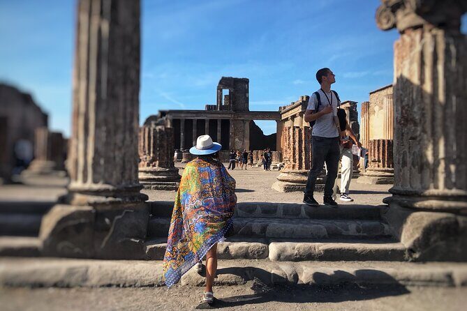 Pompeii Private Tour with an Archaeologist and Skip The Line - Skip-the-Line Reality Check: Buy the Pompeii Entry Ticket First