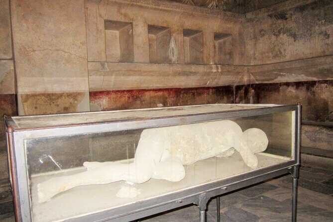 Pompeii private tour with an Official Guide - Should you book this Pompeii private tour with an Official Guide?