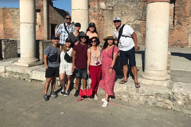 Pompeii Skip-the-line Tour with Archaeologist Guide - Meeting Point at Hotel Vittoria and How to Time Your Day