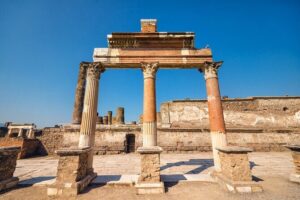 Pompeii Ticket + Tour with Optional Tasting Experience at Pompeii - The 2-hour Pompeii walking tour: context without overload
