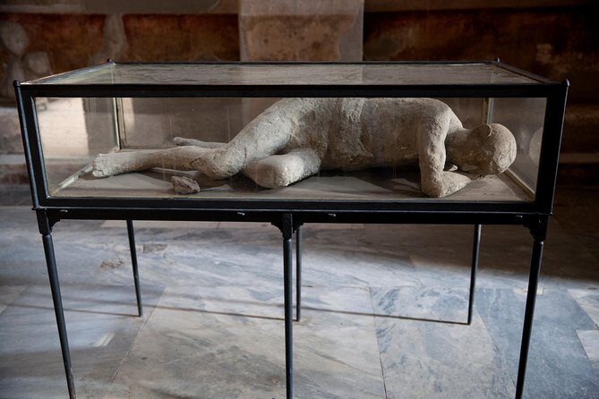 Pompeii Tour & Amalfi Coast Day Trip from Rome - Comfort Checklist: What to Bring for Pompeii, Positano, and the Bus