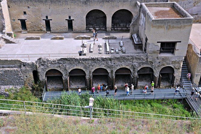 Private Day Tour to Vesuvius, Herculaneum & Pompeii with Pick Up - Vesuvius climb math: timing, trail conditions, and cloud risk