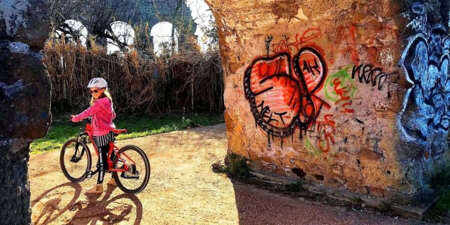 Rome: Appian Way & Catacomb Sunset E-bike Tour with Aperitif - Catacombs of St. Callixtus: the one-hour visit that changes the pace