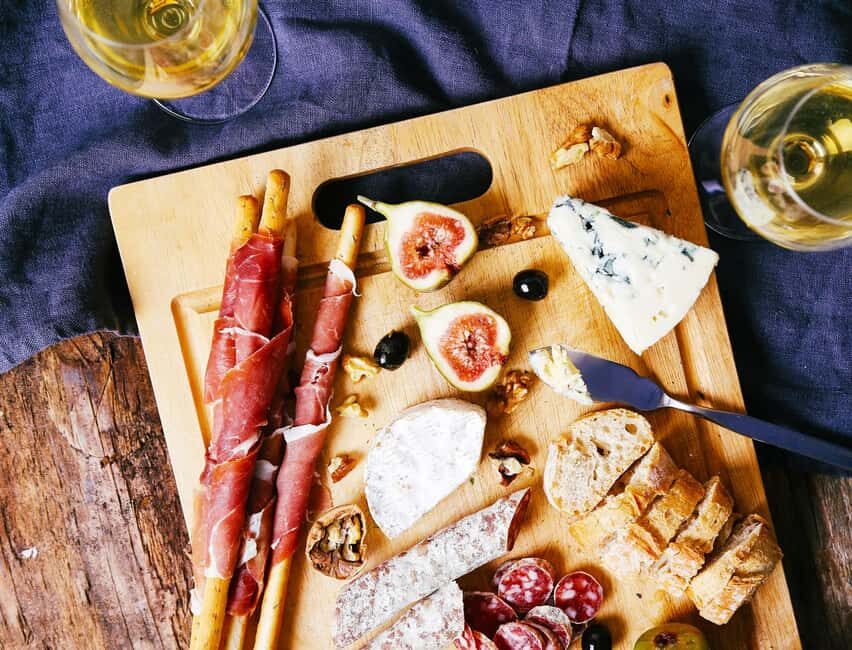 Rome: Appian Way E-Bike Tour Catacombs, Aqueducts & Picnic - Egeria and the natural break: picnic or aperitif time