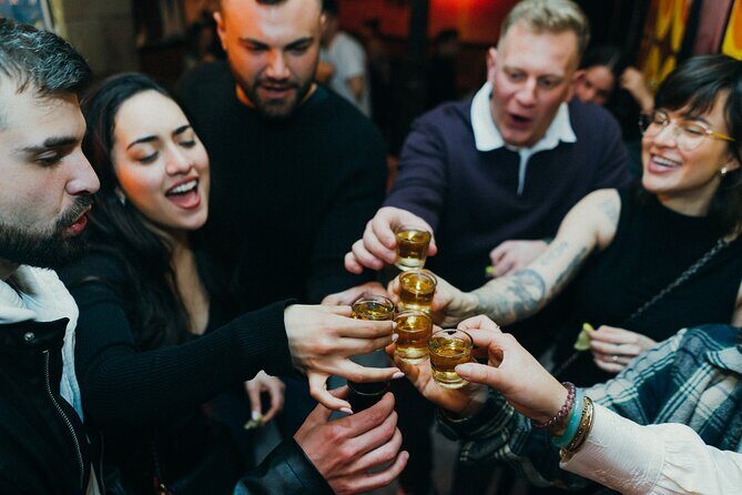 Rome Bar Crawl: Interactive Night Tour with Games and Karaoke - Quick take: what makes this Rome bar crawl work