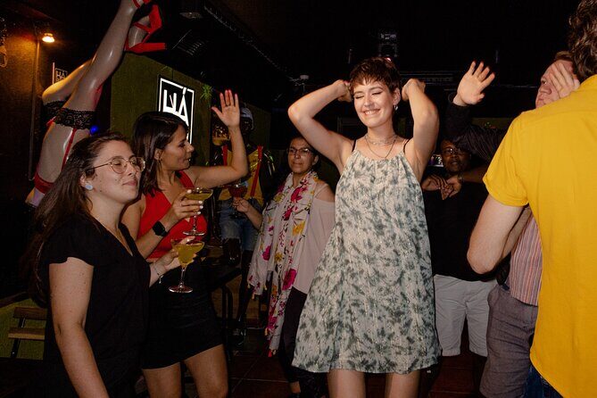 Rome Bar Crawl: Interactive Night Tour with Games and Karaoke - What’s included: the drinks plan (and the non-alcoholic option)