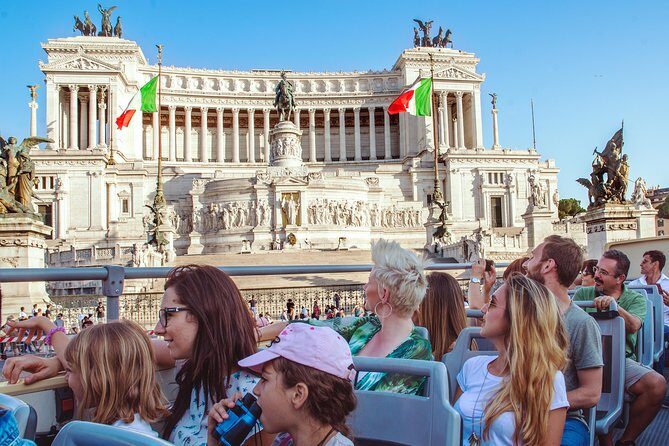 Rome: Big Bus Hop-on, Hop-off Open-Top Sightseeing Tour - VOX digital walking tour: how it complements the bus ride
