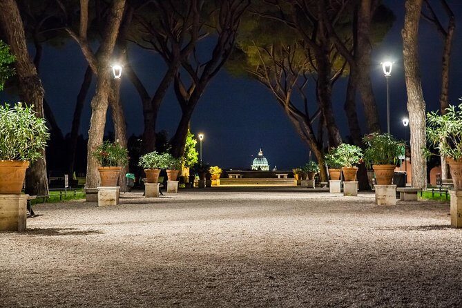 Rome by Night - Ebike Small Group Tour - Food and Wine (Option) - Stop 4: Centro Storico by bike, with Campo de’ Fiori, Pantheon, Navona, Trevi