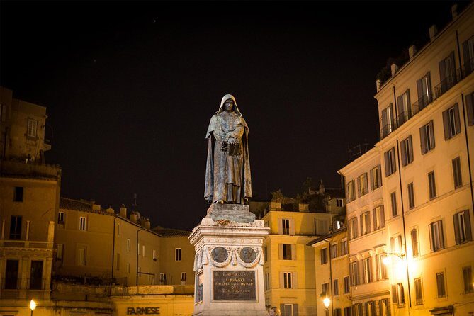 Rome by Night Walking Tour - Legends & Criminal Stories - Walking Rome after dark: why this tour works