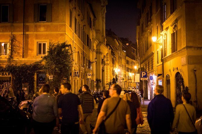 Rome by Night Walking Tour - Legends & Criminal Stories - Pacing, sound, and comfort: things to plan for
