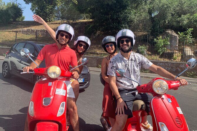 Rome by Vespa – with Francesco: the Best Guided Vespa Tour - Rione Monti to the Colosseum: getting oriented in Rome’s center