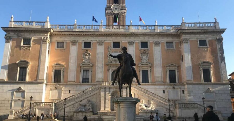 Rome: Capitoline Museums and Centrale Montemartini Tickets - First stop: Capitoline Museums and the central piazza reset