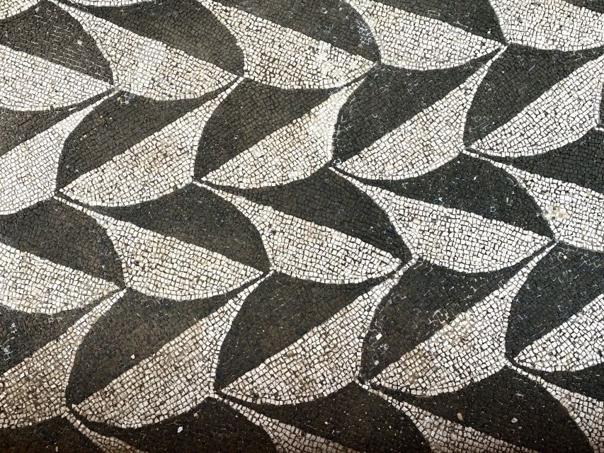 Rome: Caracalla Baths & Circus Maximus — Private or Shared - Underfloor heating and mosaics: the details that make it click