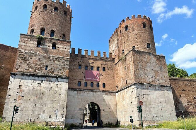 Rome Catacomb & Appian Way Small-Group Tour by Golf Cart - Guides and how to work with them (even if you’re not a super-planner)