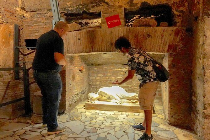 Rome Catacombs & Capuchin Crypts VIP Group Tour with Transfers - Meeting at Piazza Barberini: getting moving fast