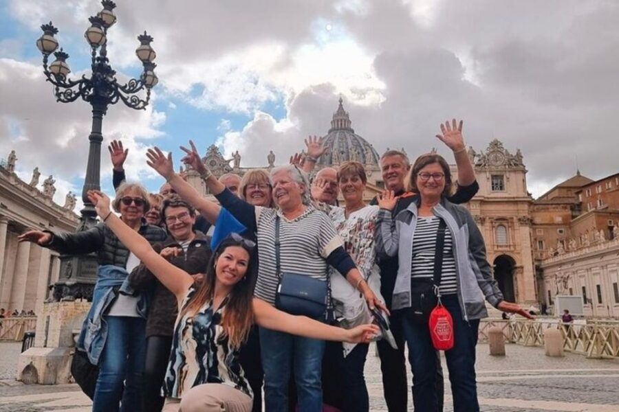 Rome: City Highlights Walking Tour - Meeting at the Colosseum Metro Terrace and finding Crown Tours