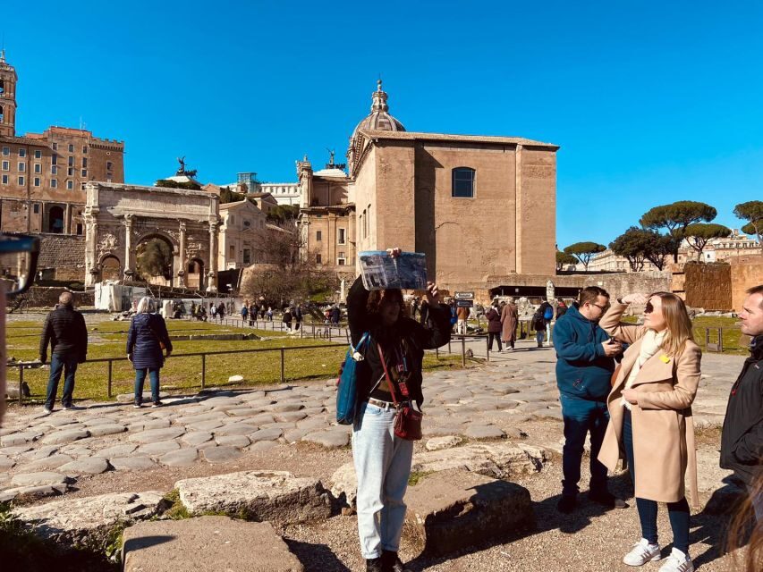 Rome: Colosseum Arena Floor, Forum & Palatine Guided Tour - Palatine Hill: emperors’ villas and that Rome panoramic feeling