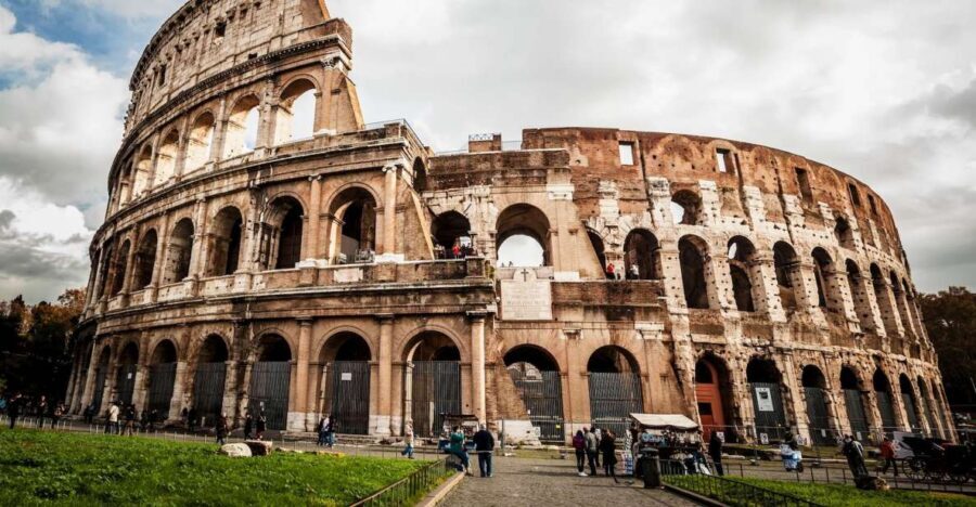 Rome: Colosseum Arena Floor, Roman Forum & Palatine Tour - Palatine Hill and the Emperor’s-Eye Views Over Circus Maximus