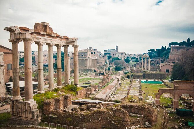 Rome: Colosseum Arena, Roman Forum & Palatine Hill Tour - Key things I’d watch for