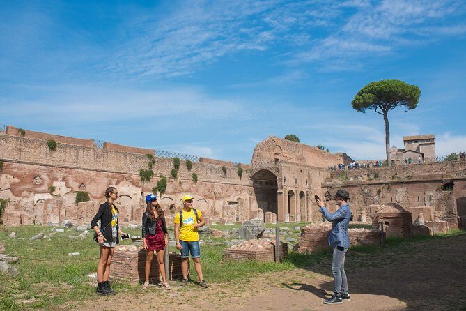 Rome: Colosseum Arena, Roman Forum & Palatine Hill Tour - Entering the Colosseum: Arena Access and Gladiator’s Gate