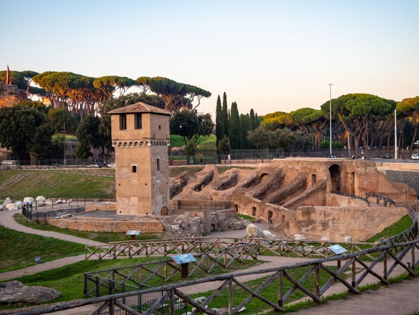 Rome: Colosseum Arena, Roman Forum & Palatine Tour - Palatine Hill Climb: City Views and Imperial Vibes