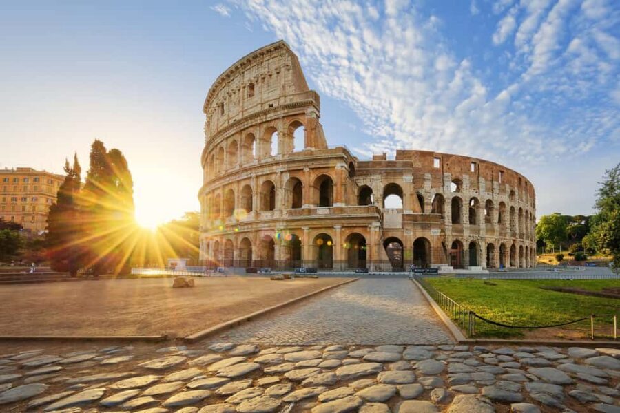 Rome: Colosseum Express Tour with Forum & Palatine Access - Entering the Colosseum: What Your 60-Minute Guided Block Covers