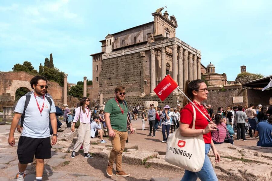Rome: Colosseum, Forum, and Palatine Tour - Should you book this Colosseum, Forum, and Palatine tour?