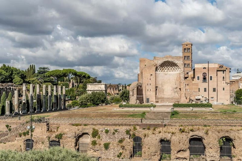 Rome: Colosseum & Forum Small Group Tour with Palatine Hill - Where the Tour Starts (And Why It Matters)