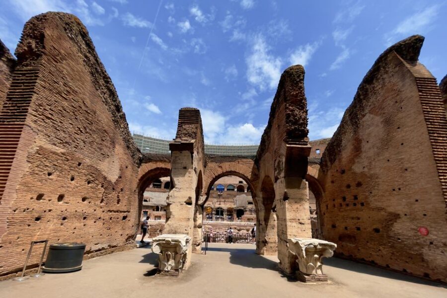 Rome: Colosseum Guided Tour with Entry Tickets - The 1-hour route inside the Colosseum: what you’ll actually see