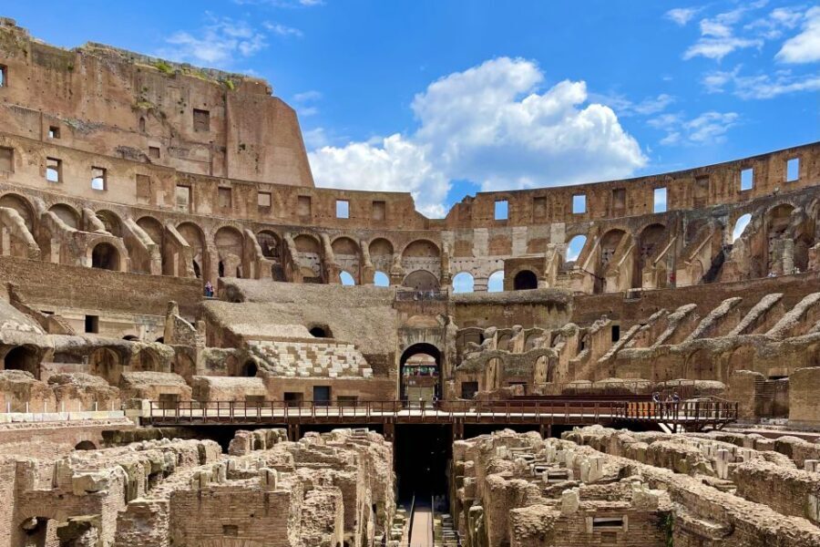 Rome: Colosseum Guided Tour with Entry Tickets - Rain, heat, and crowd pressure: how to make the hour work