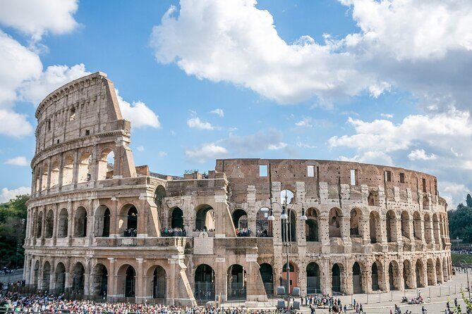 Rome: Colosseum Guided Tour with Roman Forum and Palatine hill - Meeting Up at the Start: Exact Location and What to Bring for Entry