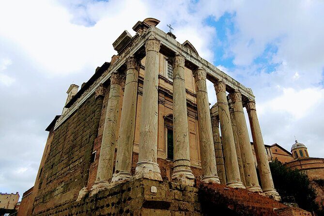 Rome: Colosseum Guided Tour with Roman Forum and Palatine hill - Timing Tips That Save Your Day: Crowds, Security, and Possible Delays