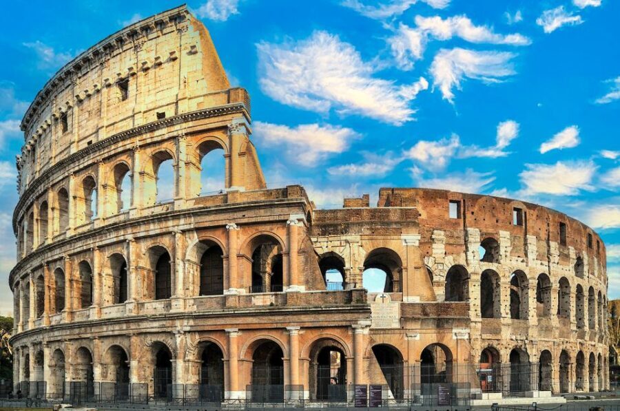 Rome: Colosseum, Palatine Hill and Roman Forum Guided Tour - Guide style, headsets, and the difference between seeing and understanding
