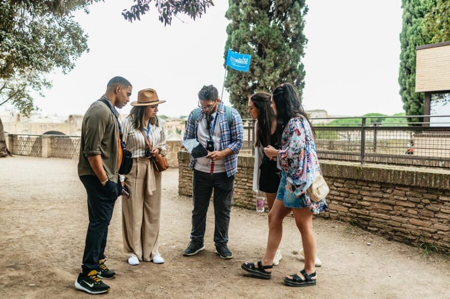 Rome: Colosseum, Palatine Hill & Roman Forum Guided Tour - Practical Tips That Keep Your Day Smooth