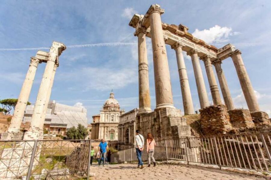 Rome: Colosseum, Palatine & Roman Forum Tour w/Entry Ticket - What to Bring (and what will slow you down)
