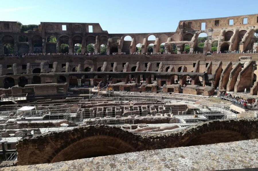 Rome: Colosseum, Roman Forum & Palatine Hill Tour - Palatine Hill viewpoints: emperors’ palaces from above