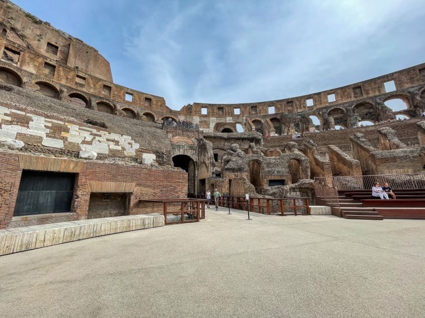 Rome: Colosseum Tour with Access to the Gladiator Arena - Limited time, big crowd: how to handle the pacing