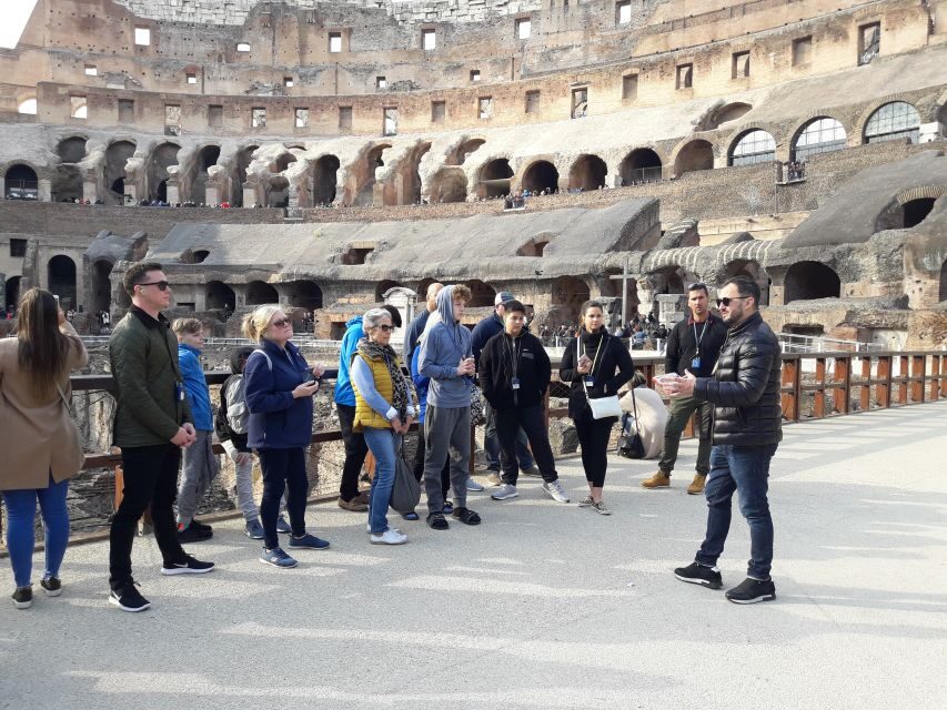 Rome: Colosseum Underground Small Group Guided Tour - Palatine Hill views and the Roman Forum core: use your time well