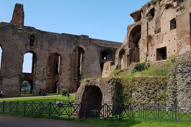Rome Colosseum,Palatine Hill and Roman Forum Guided Tour - Key things that make this tour worth your time