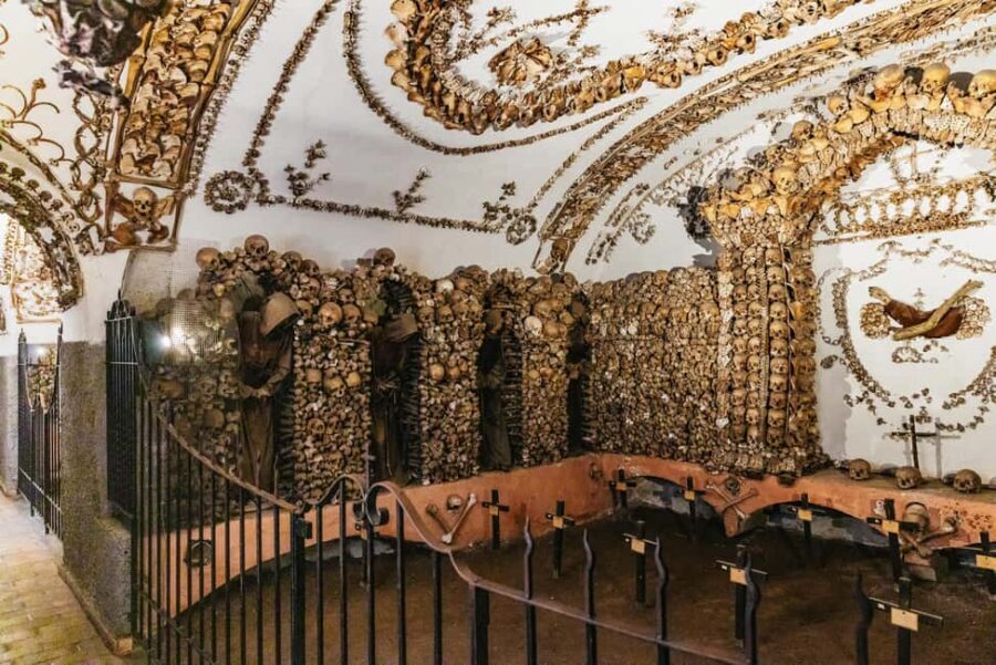 Rome: Crypts and Catacombs Underground Tour with Transfers - The Underground Hook: Why This Rome Tour Works