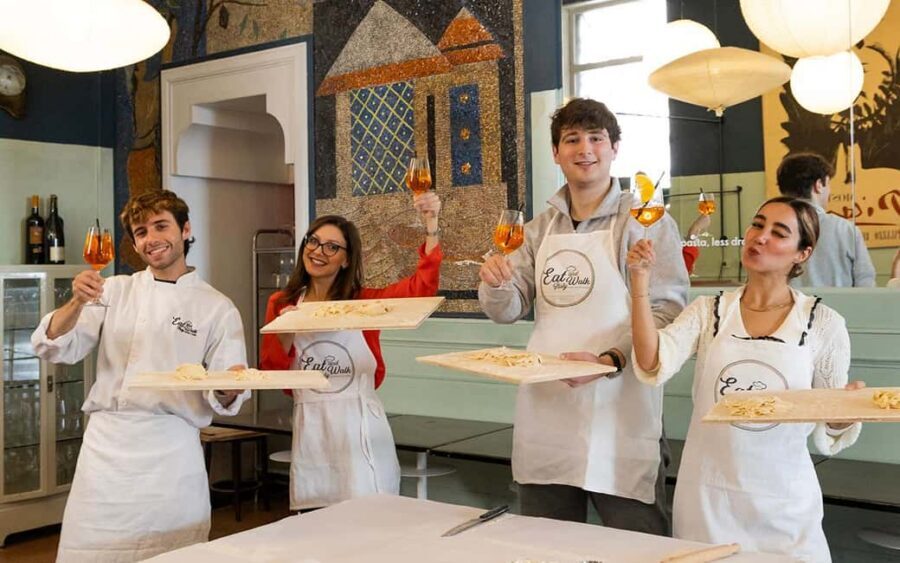 Rome: Enjoy Spritz and Pasta Making in Piazza Navona - Key things that make this class worth your time