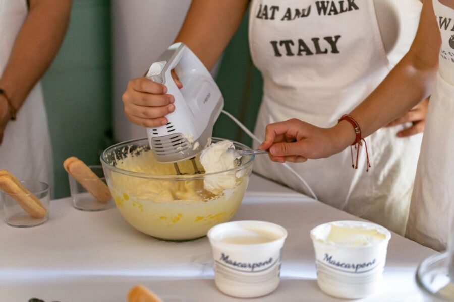 Rome: Fettuccine and Tiramisu Cooking Class with Wine - Tiramisù first: hands-on dessert layers with a proper rest