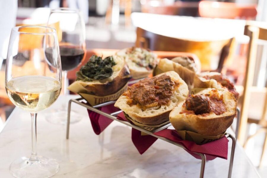 Rome: Food Tour with Unlimited Food and Barolo Wine - Pizzarium and Gabriele Bonci: Choosing a Slice at Rome’s Number 1 Pizzeria